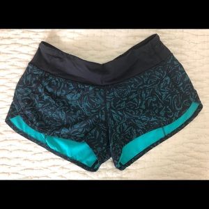 Lulu lemon Speed Short